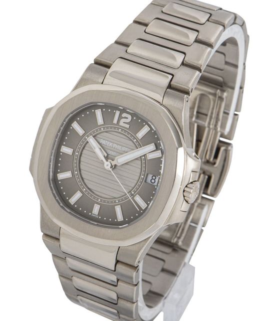 Patek Philippe Nautilus 7011/1G-010 Image 2